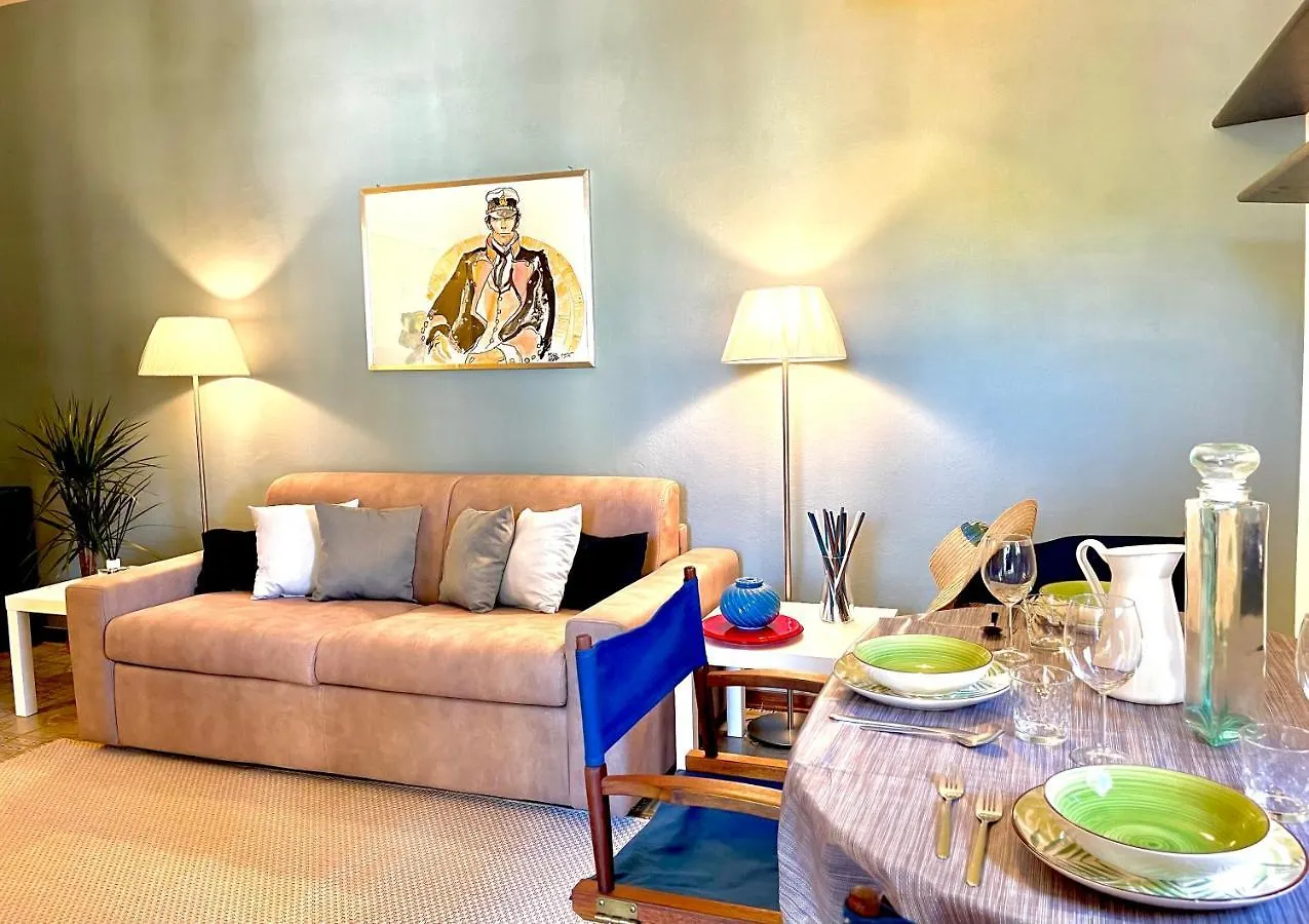 Apartment Ferienwohnung La Terrazza Del Pino Torre del Lago Puccini Italien