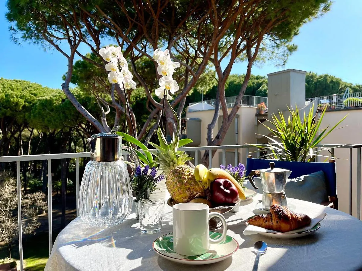 Ferienwohnung La Terrazza Del Pino Torre del Lago Puccini